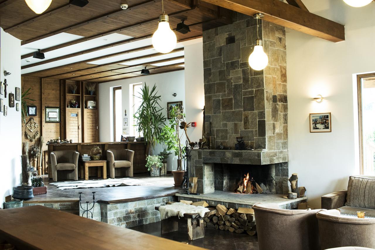 Boutique Hotel The White Pine Samokov Ngoại thất bức ảnh