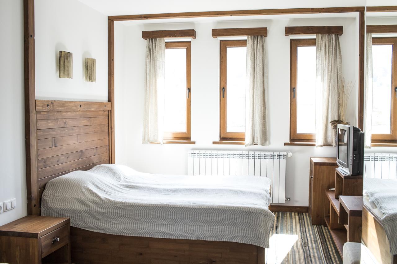Boutique Hotel The White Pine Samokov Ngoại thất bức ảnh