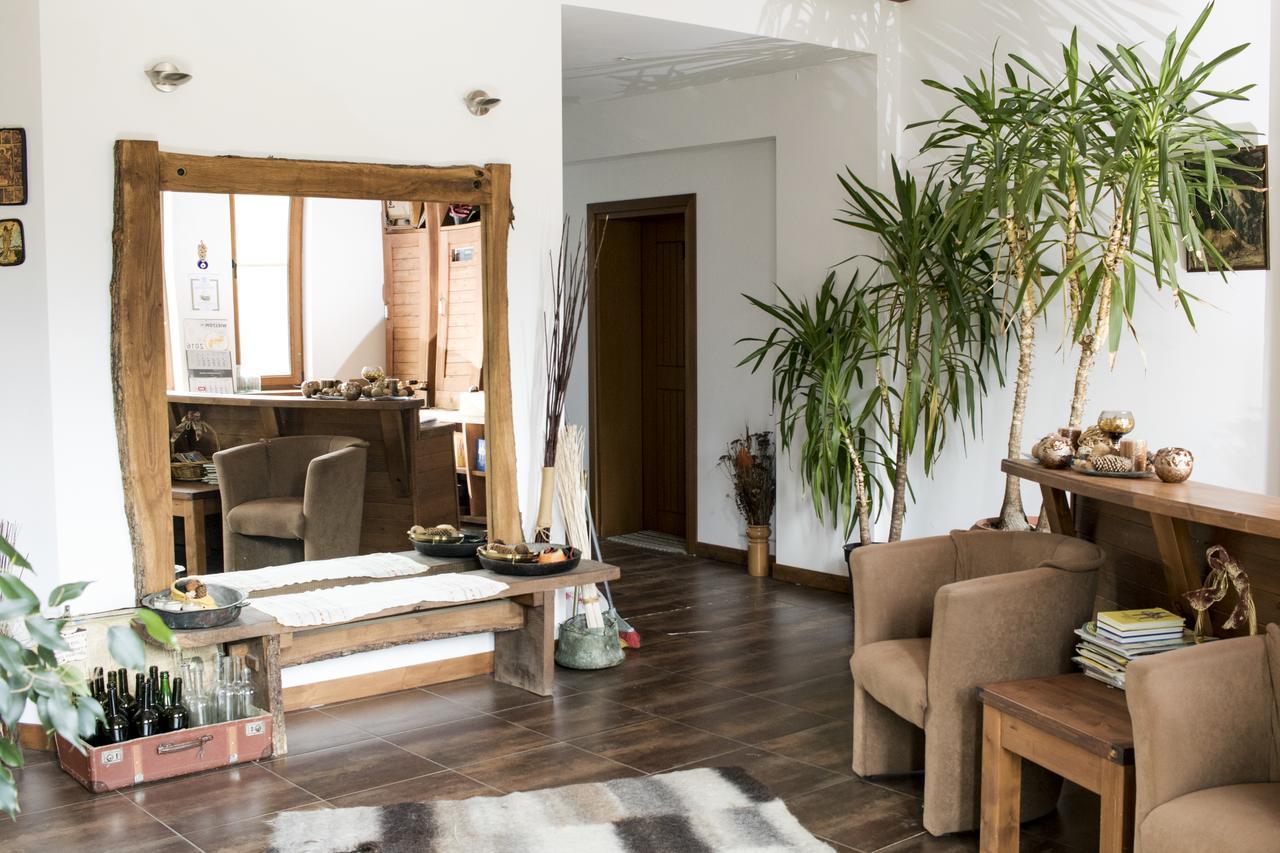 Boutique Hotel The White Pine Samokov Ngoại thất bức ảnh