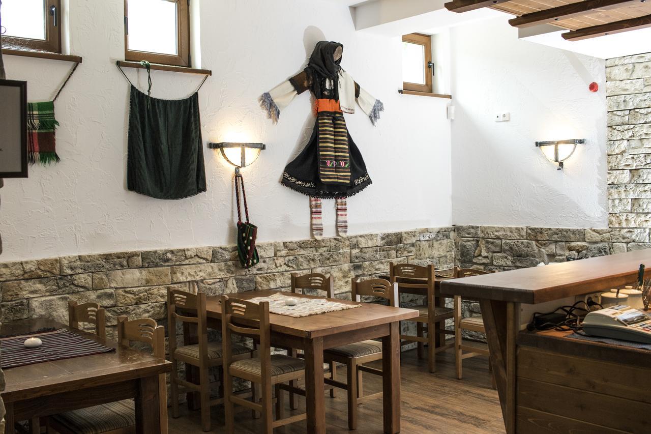 Boutique Hotel The White Pine Samokov Ngoại thất bức ảnh